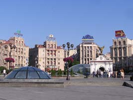 ТЦ Глобус на Майдане в Киеве