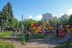   Первомайский парк в Киеве