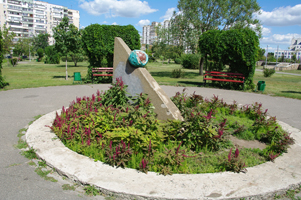 Киев, парк Молодіжний   (фото 2018р.)
