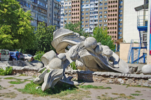 Киев,  Троещина (фото 2018р.)