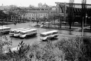 Киев автостанция Подол архивное фото 1986г.