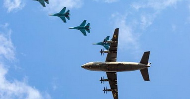 Ан-70  у супроводі Су-27, День Независимости 2021