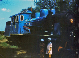 Такою була дитяча залізниця за радянських часів.   Збільшити...(фото 1989р.)
